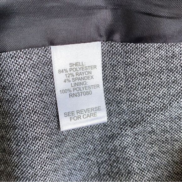 C Est 1946 Black & White Blazer (Size Medium) - Picture 4 of 6